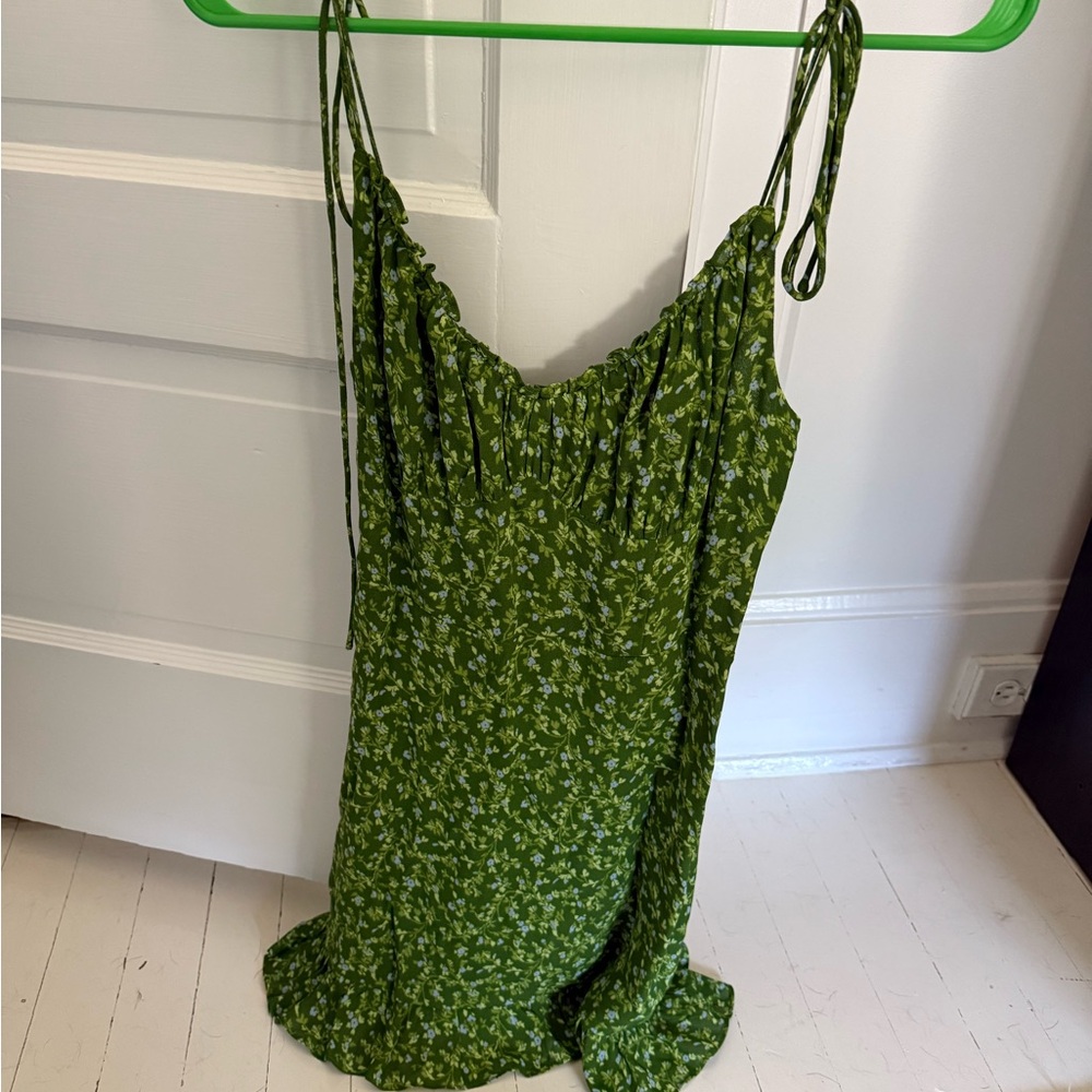 Reformation Esther Dress Size 2 - Picture 5 of 8